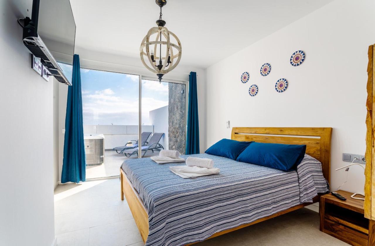 Monterey House Playa Blanca Villa Playa Blanca  Bagian luar foto